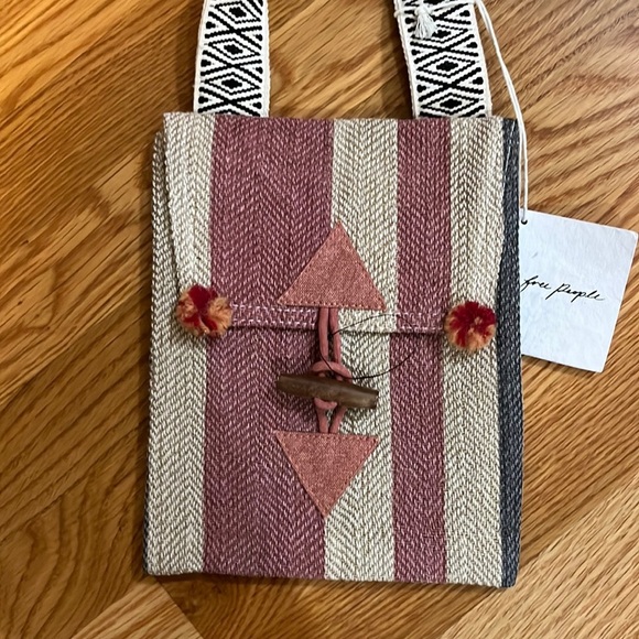 Free People Chronicles Crossbody Jute Bag NWT - Picture 11 of 16